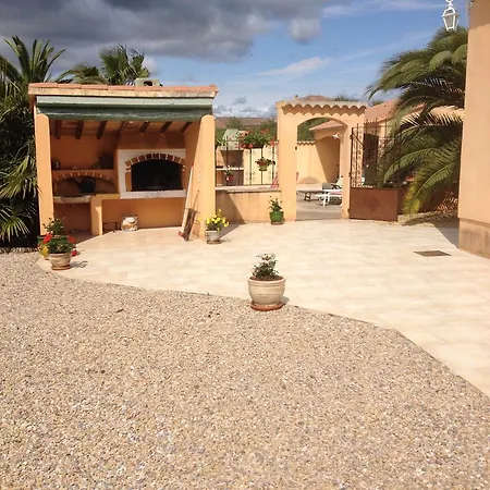 게스트하우스 Les Olivades Magalas